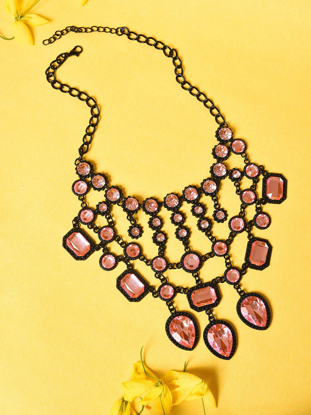 SOHI Women Pink & Black Kundan Necklace Price in India