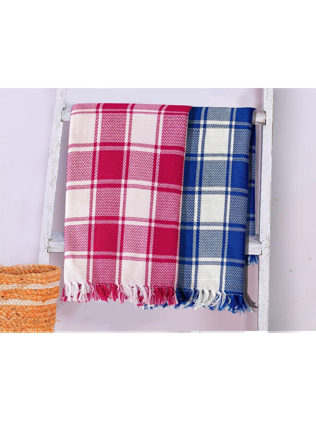 Lushomes Pack of 2 Red & Blue Checked Bath Towels Price in India