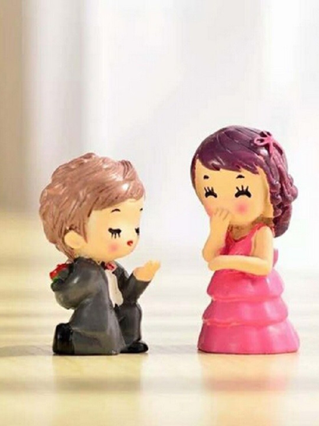 CHOCOZONE Mulricolored I Love You Proposing Guy Couple Miniatures Price in India