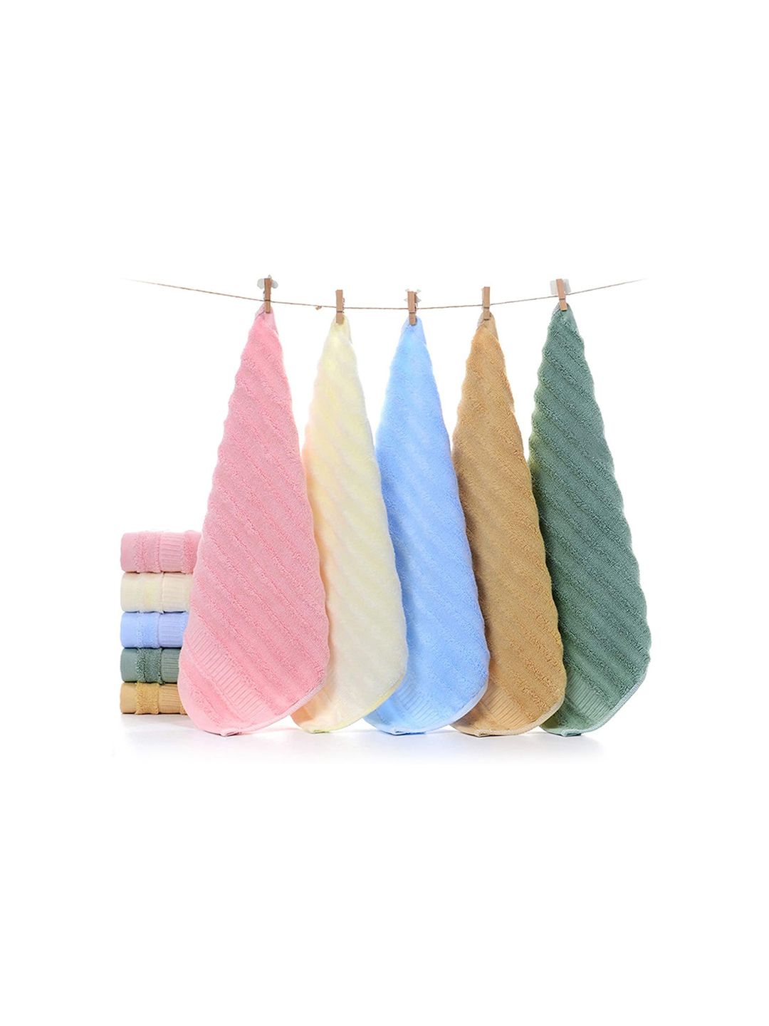 MUSH Set of 5 Bamboo 600 GSM Ultra Soft & Eco Friendly Face Towels Price in India
