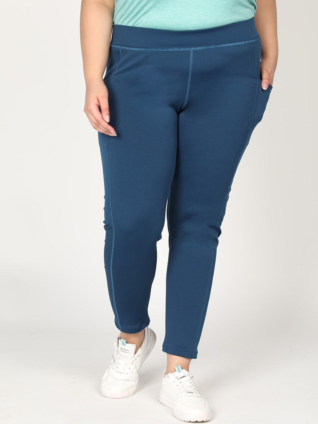 CHKOKKO Plus Women Blue Solid Skinny-Fit Tights Price in India
