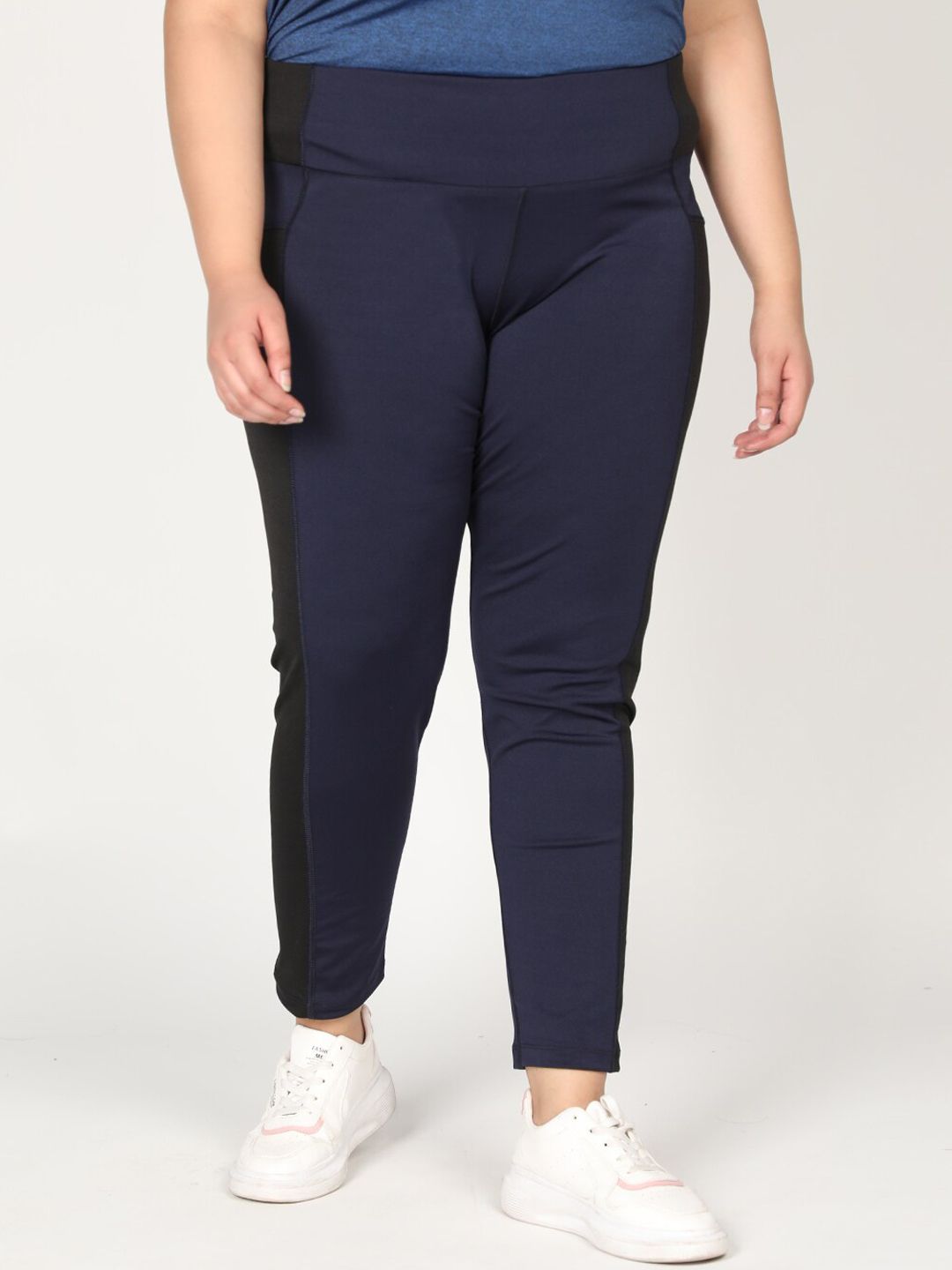 CHKOKKO Plus Women Navy Blue Solid Skinny Fit Tights Price in India