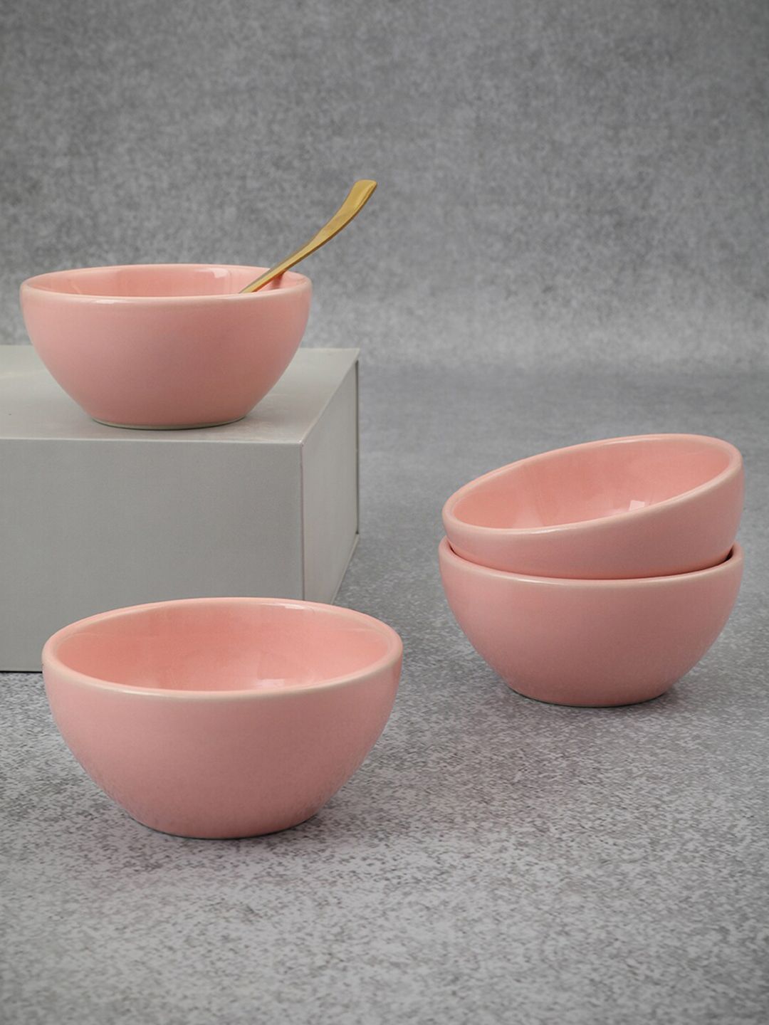 HomeTown Unisex Pink Dinnerware Price in India