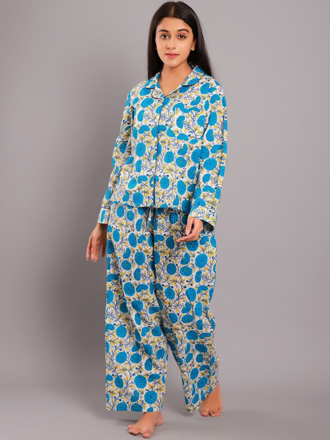 GAURANCHE Women Blue Printed Night suit Price in India