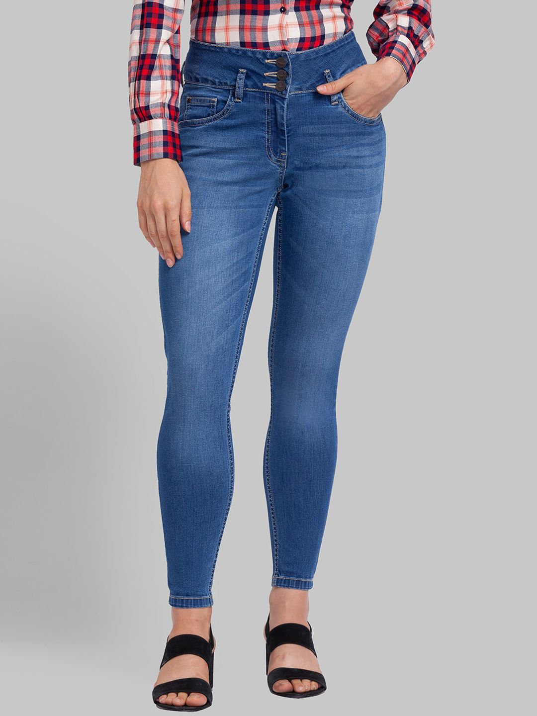 Park Avenue Women Blue Tapered Fit Light Fade Jeans Price in India