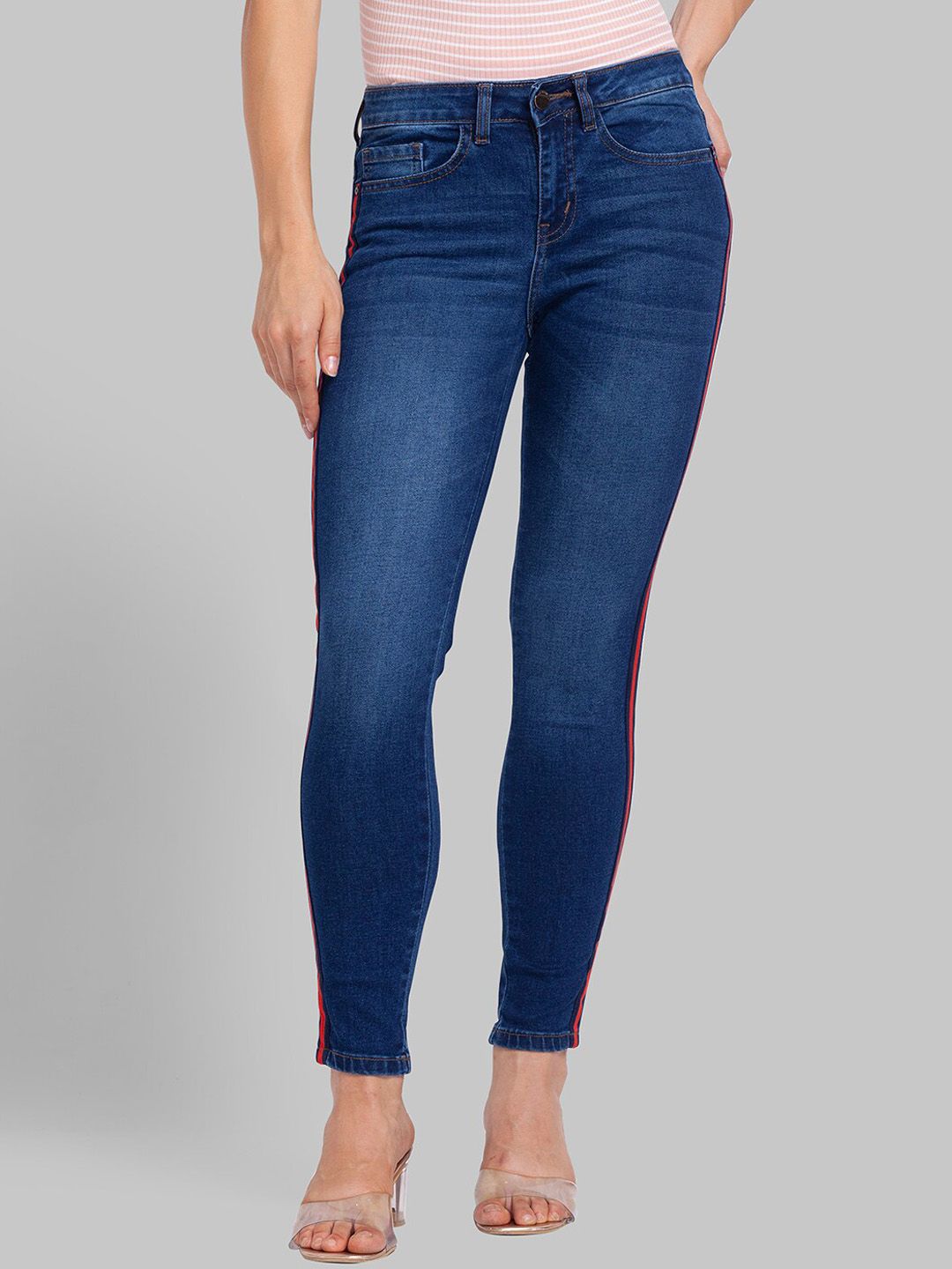 Parx Women Blue Skinny Fit Light Fade Jeans Price in India