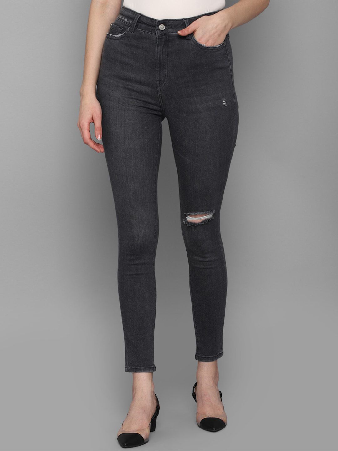 Allen Solly Woman Women Black Skinny Fit Mildly Distressed Jeans Price in India