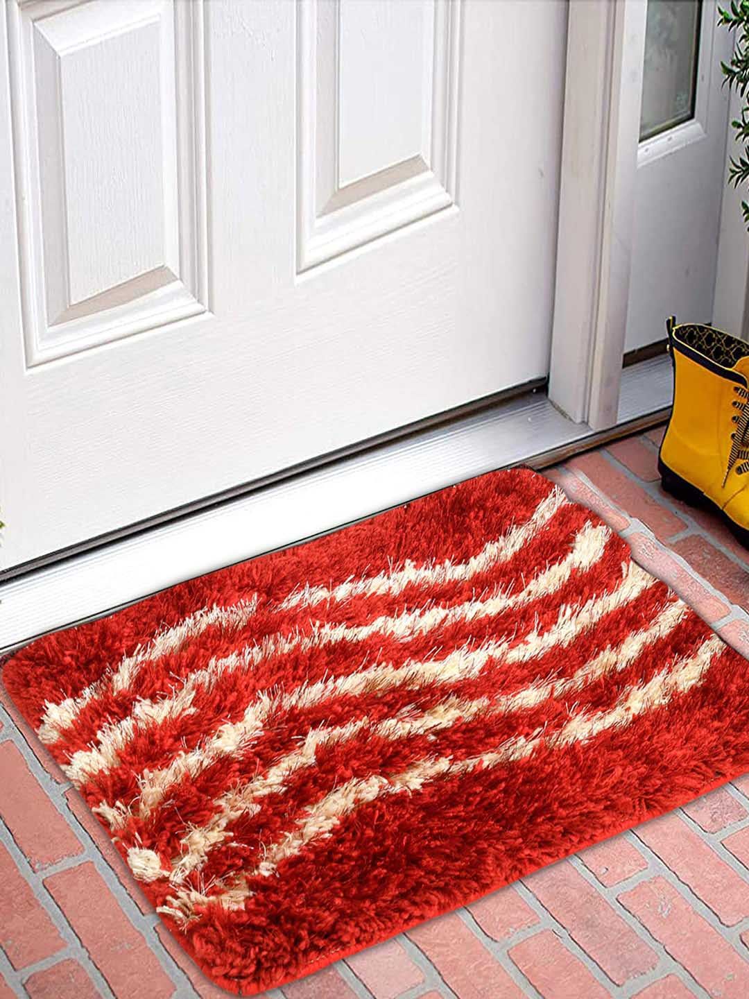 Kuber Industries Pack Of 2 Red Printed Anti-Skid Doormats Price in India
