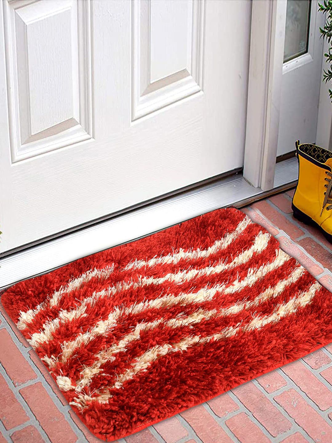 Kuber Industries Red Striped Velvet Anti-Skid Doormats Price in India