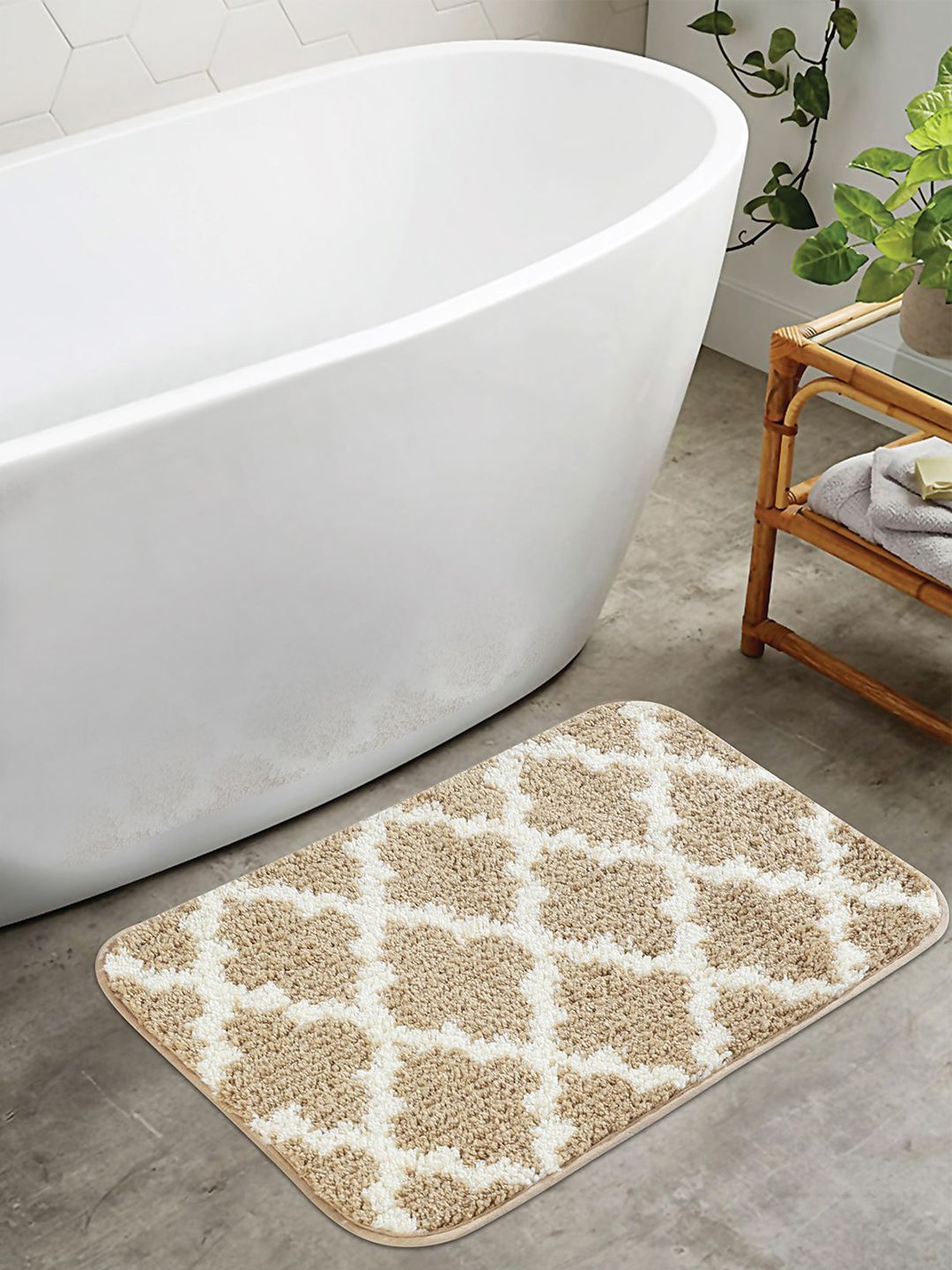 OBSESSIONS Beige & White 1400 GSM Anti-Skid Bath Rug Price in India