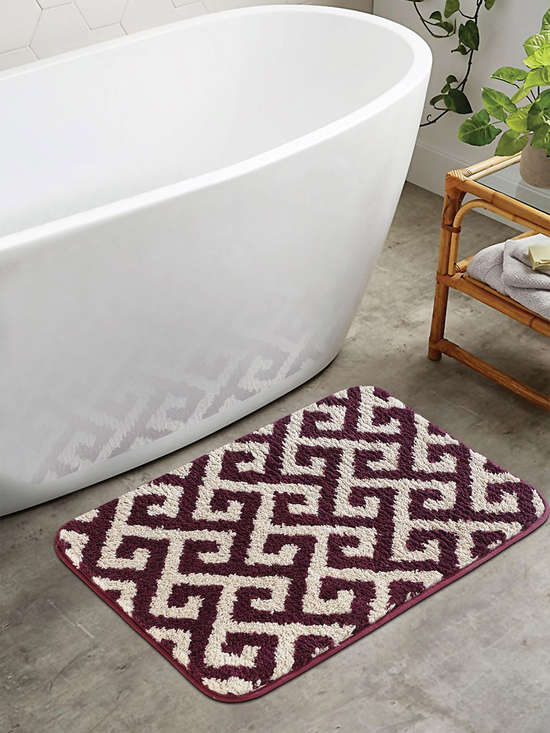 OBSESSIONS Red & White 1400 GSM Anti-Skid Bath Rugs Price in India