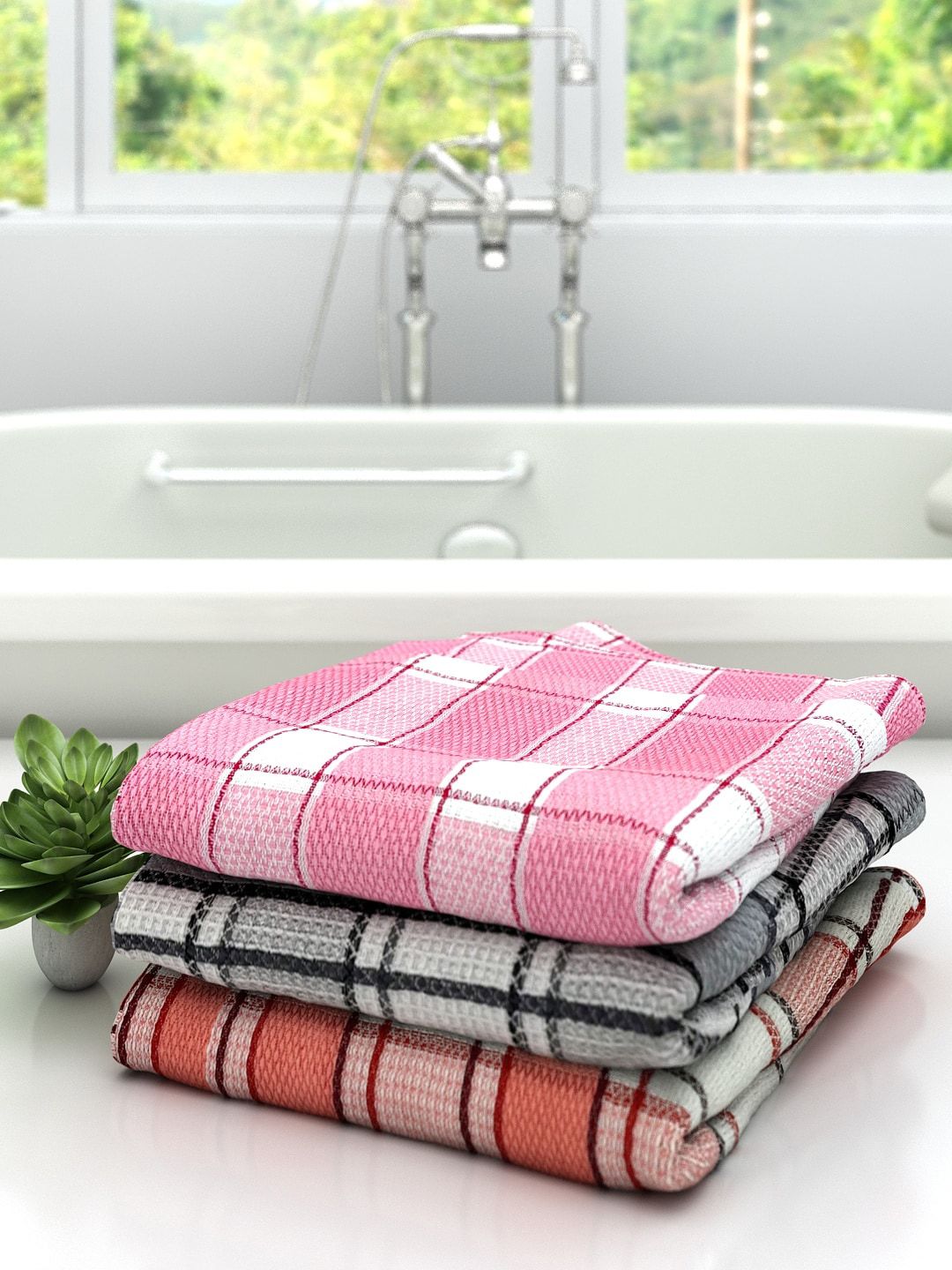 Athom Trendz Pack Of 3 Checked Pure Cotton 210 GSM Bath Towel Price in India