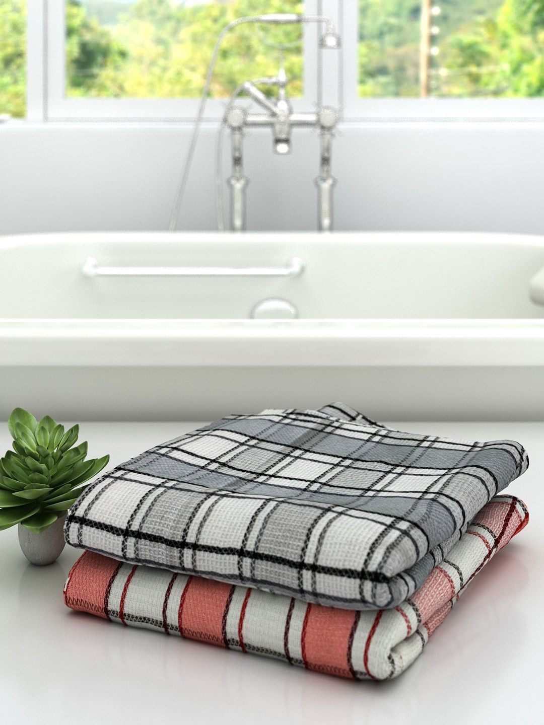 Athom Trendz Pack Of 2 Checked Pure Cotton 210 GSM Bath Towel Price in India