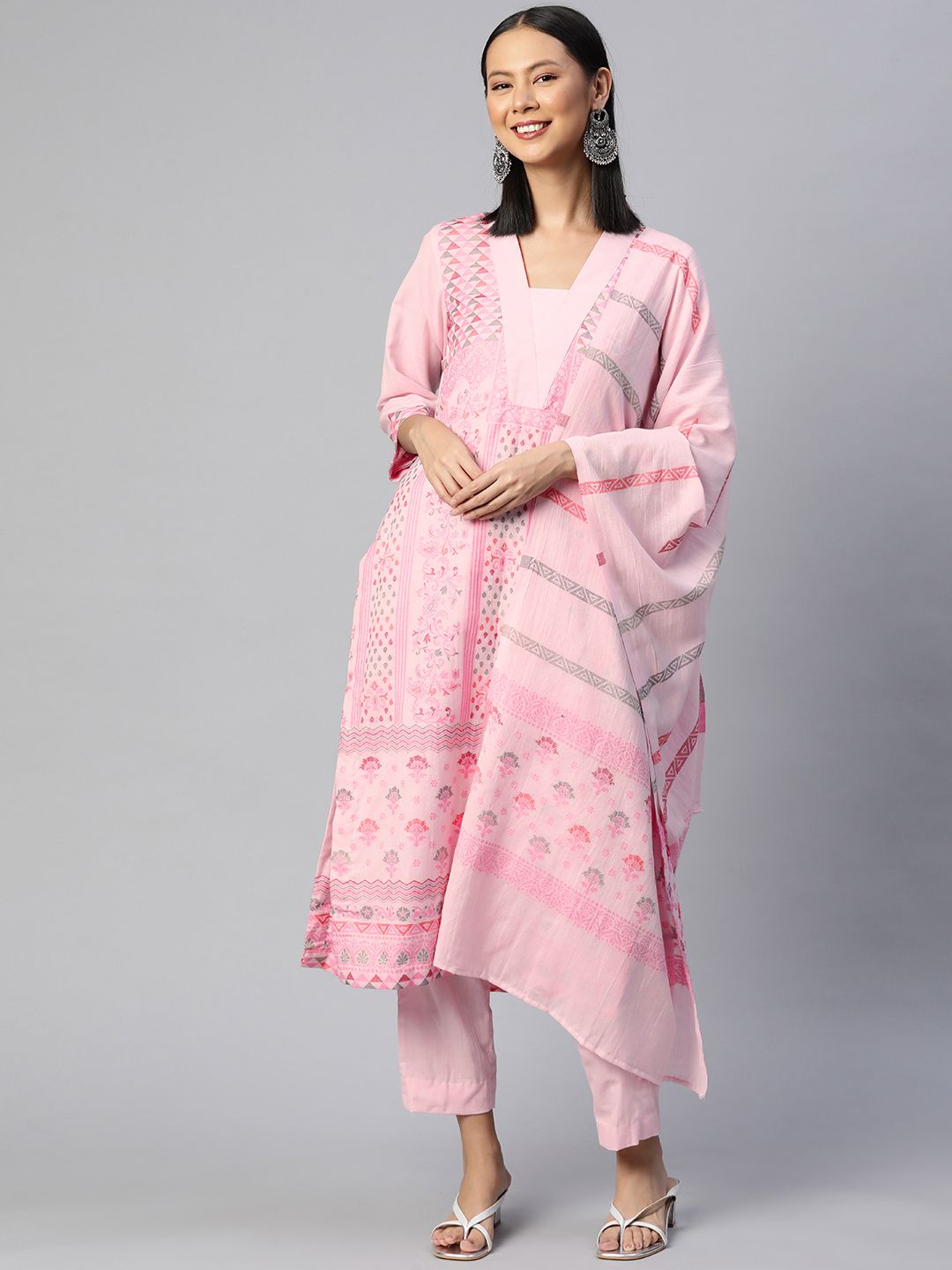 WEAVERS VILLA Pink Printed Unstitched Dress Material Price in India