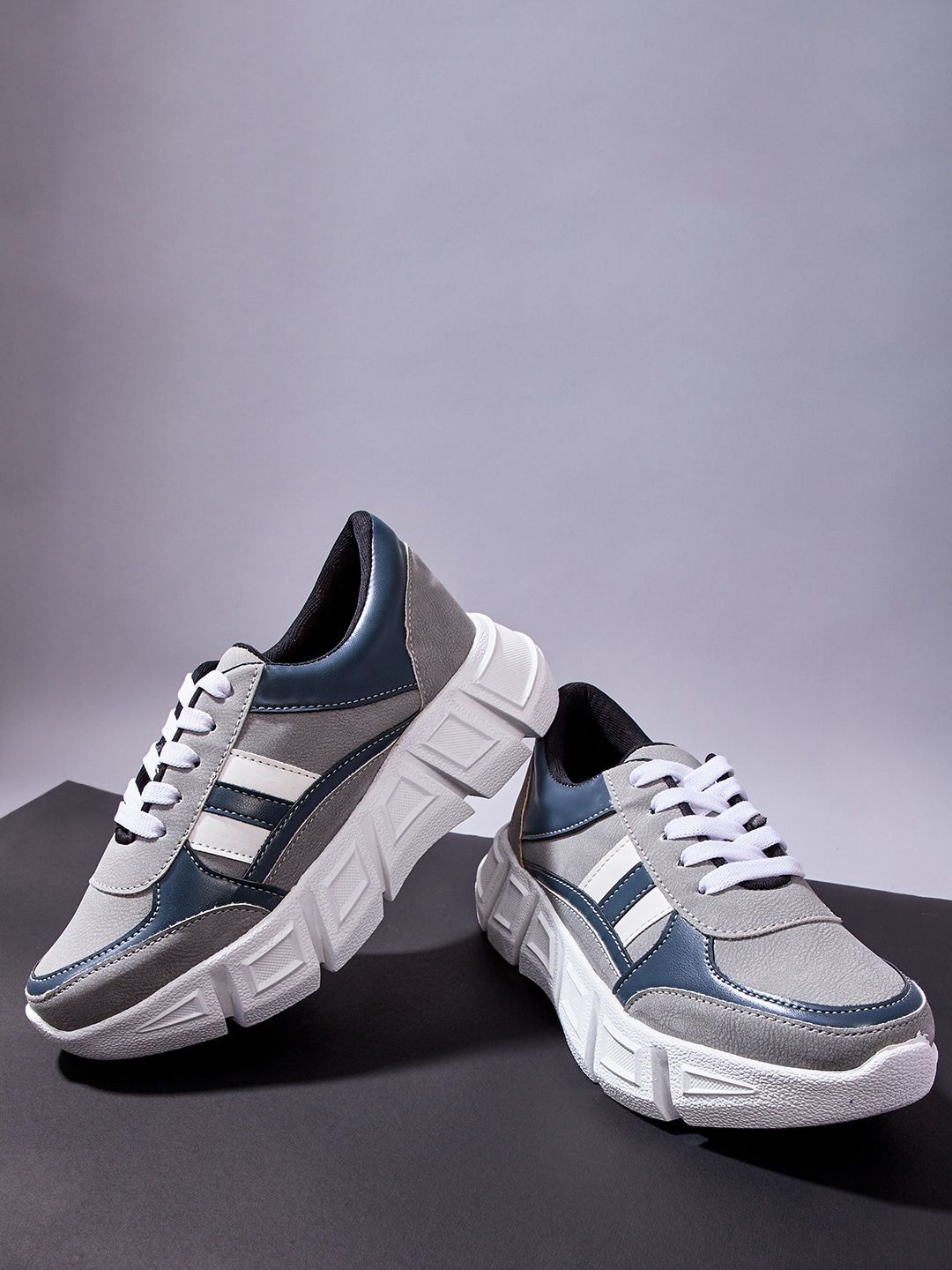 TRASE Women Navy Blue Colourblocked Sneakers Price in India