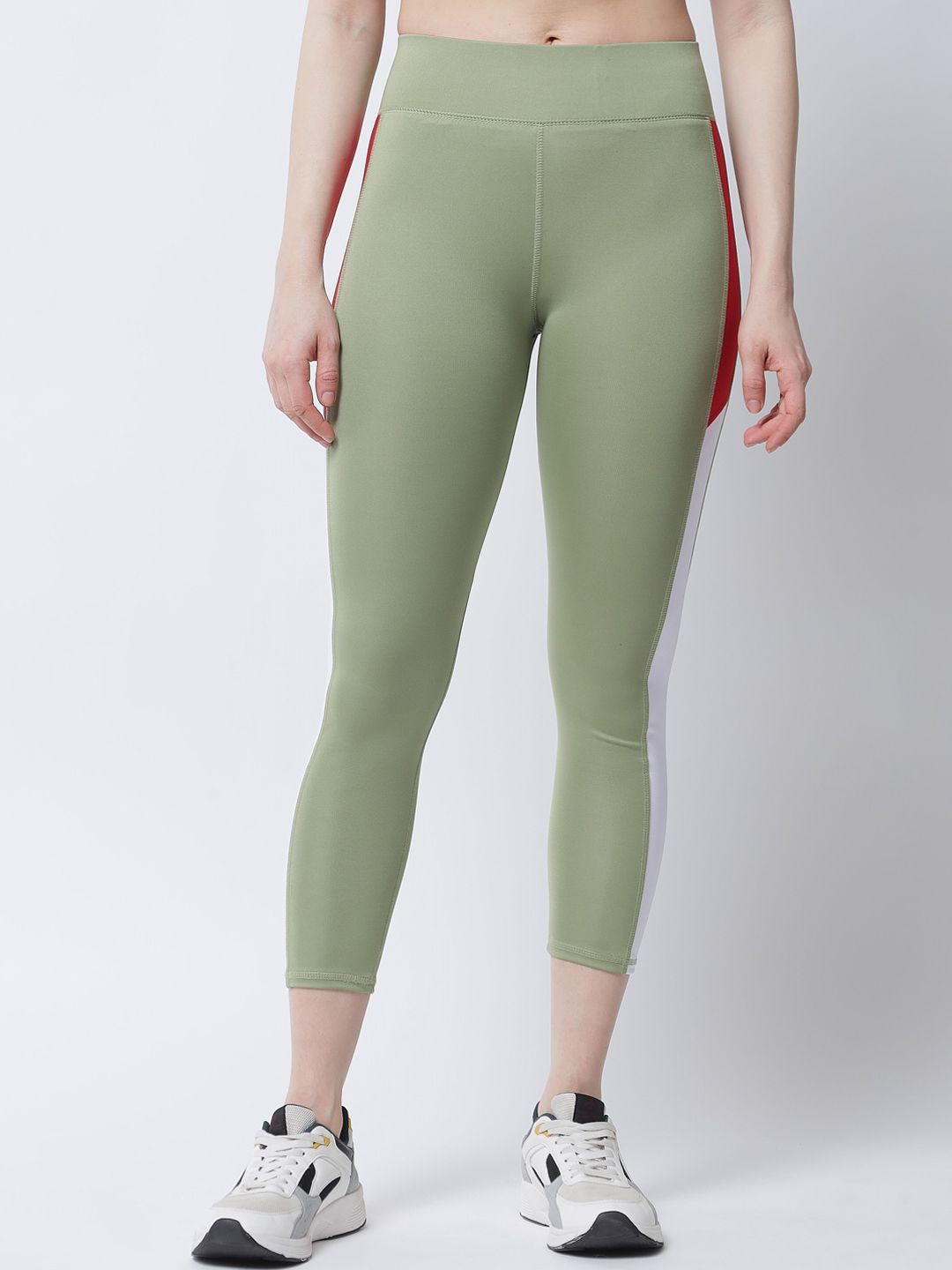 Tulsattva Women Green Solid Slim-Fit Tights Price in India