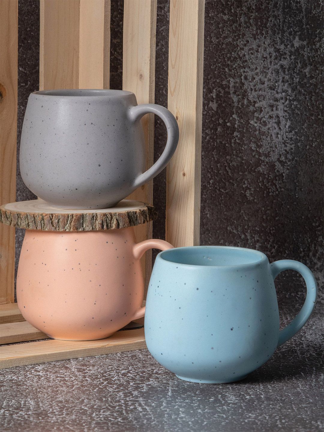GOODHOMES Blue & Peach-Coloured Floral Printed Stoneware Glossy Mugs Set of Cups and Mugs Price in India