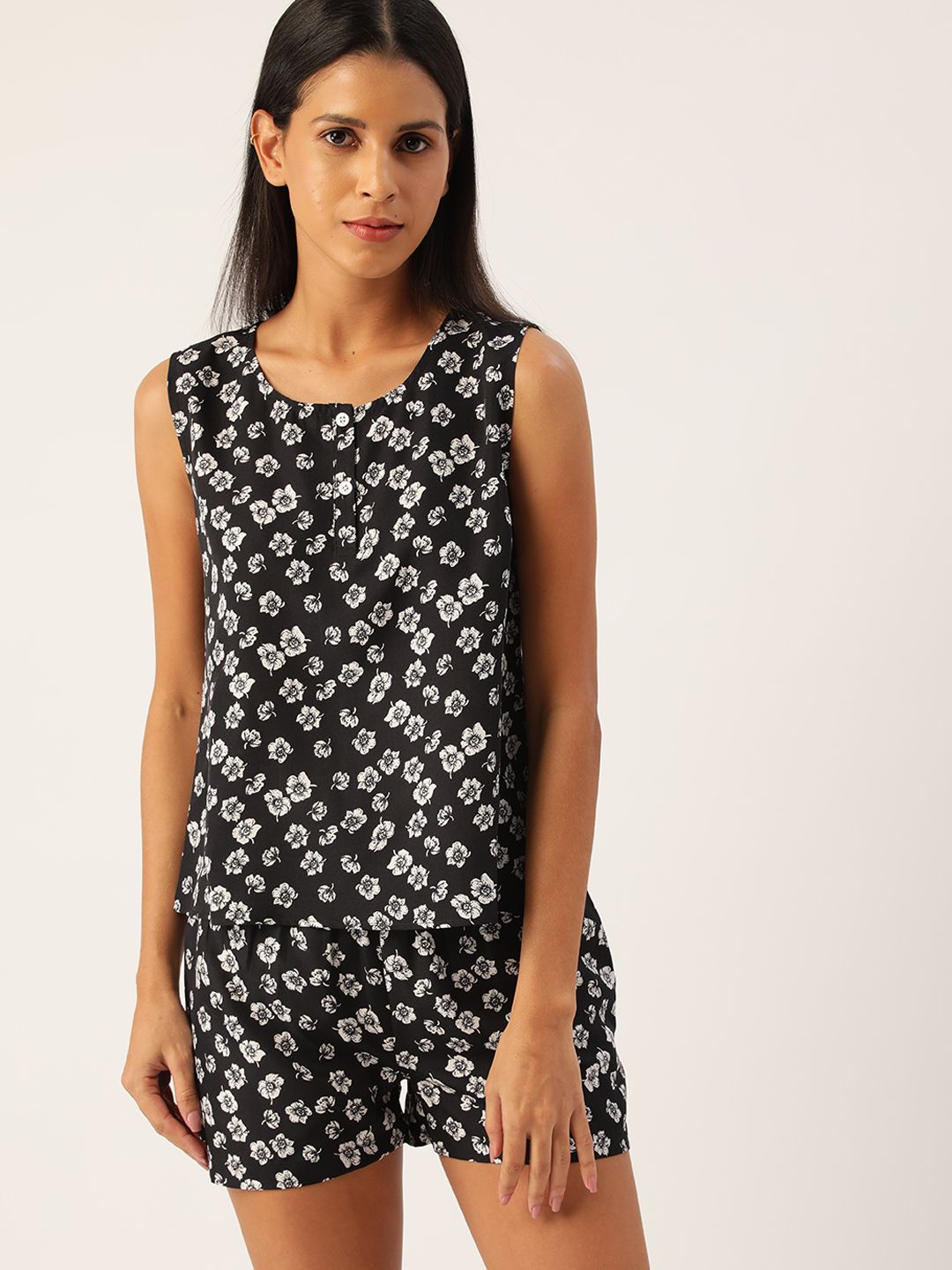 ETC Women Black & White Printed Night suit Price in India