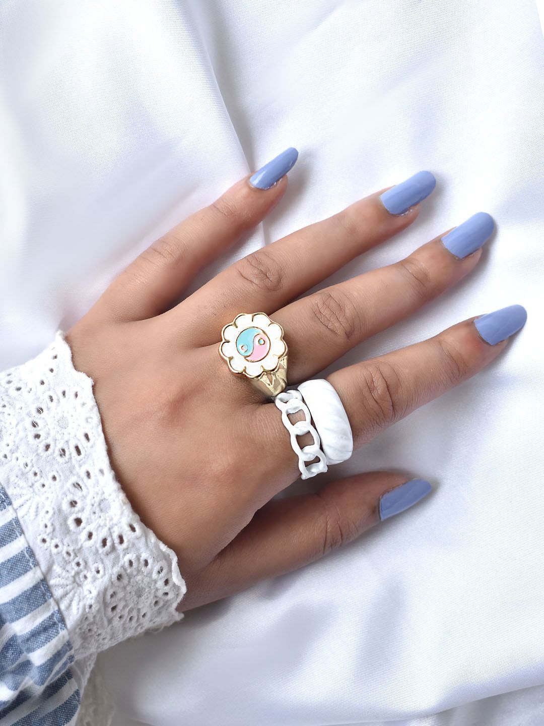 JOKER & WITCH Set Of 3 White & Pink Enamelled Design Finger Ring Price in India