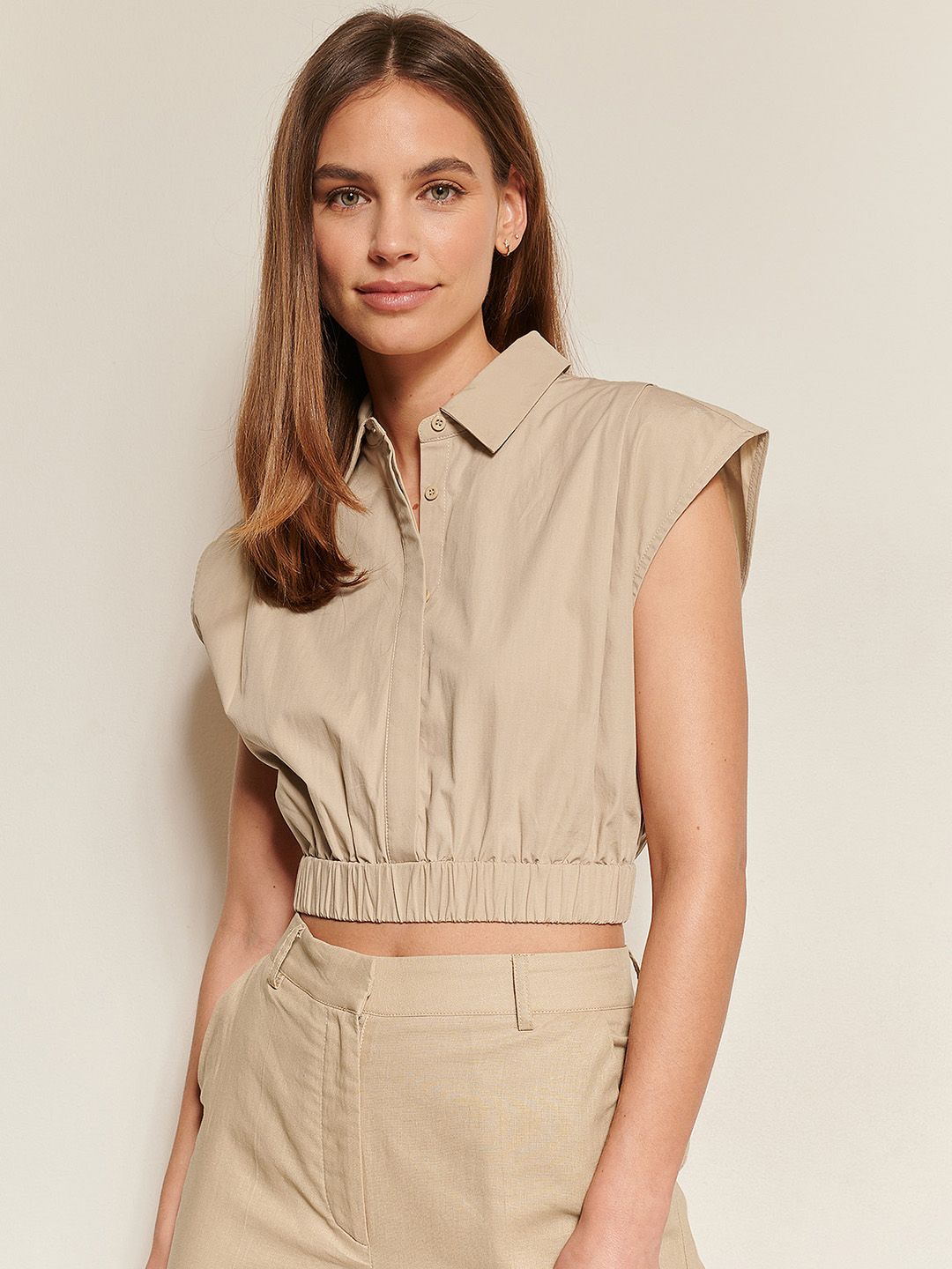 NA-KD Beige Solid Blouson Cotton Crop Top