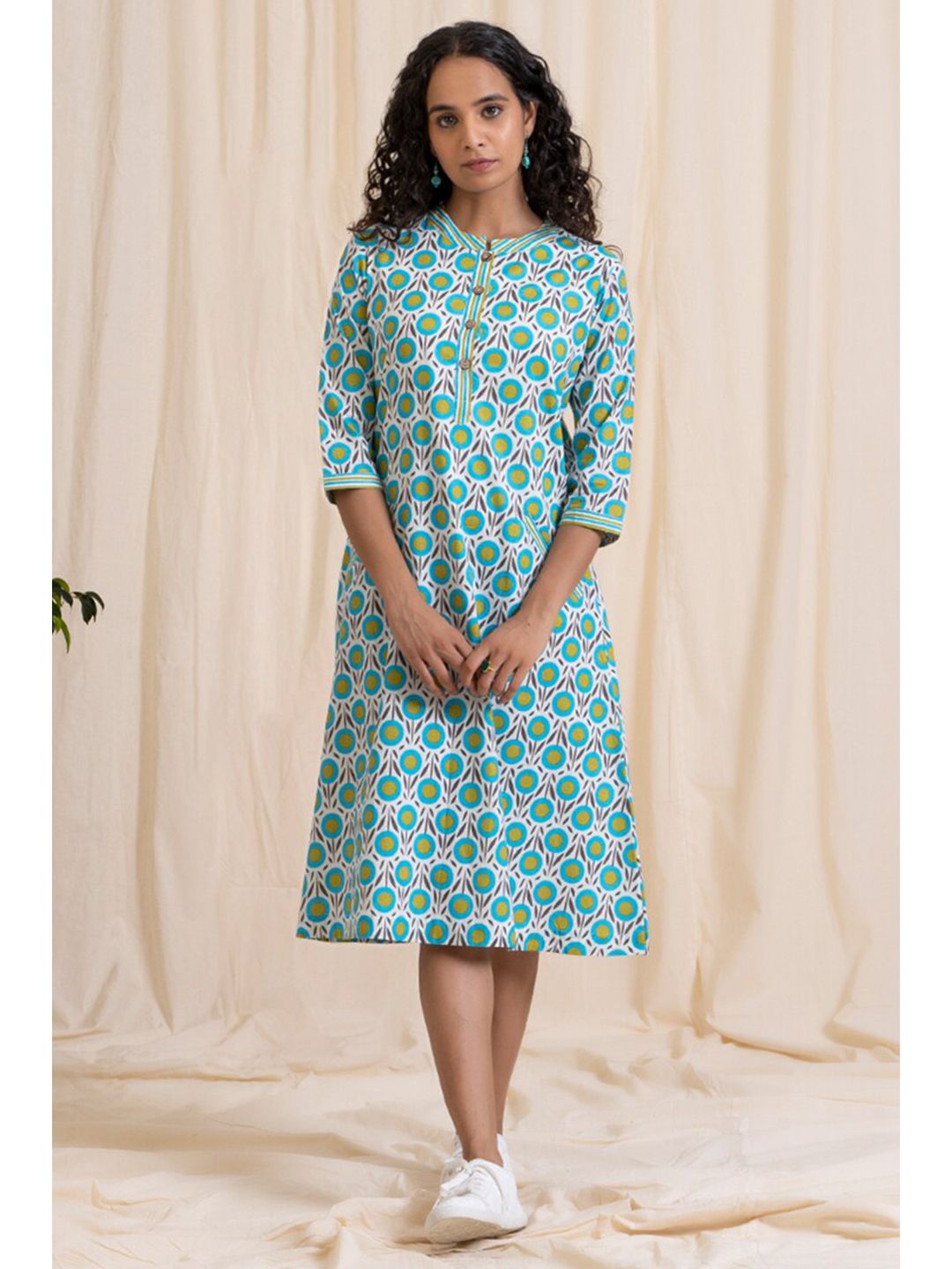 AKISO Blue Floral A-Line Dress Price in India