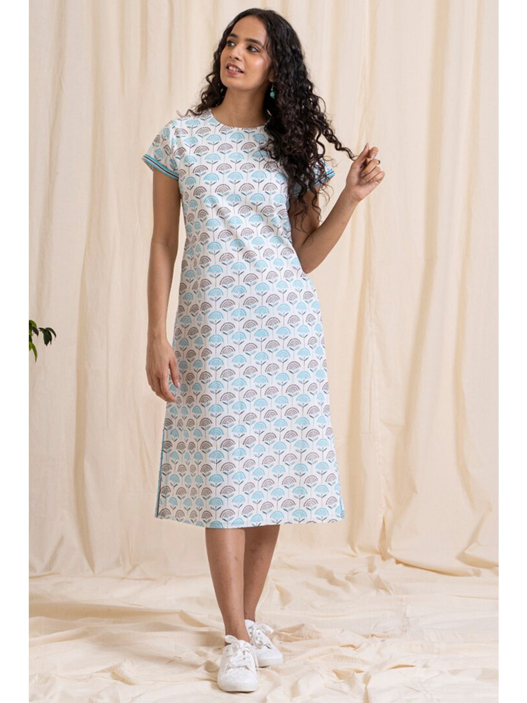 AKISO Blue A-Line Dress Price in India