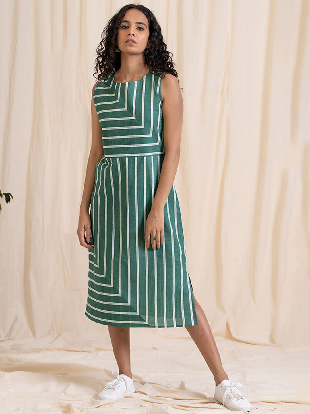 AKISO Green Striped A-Line Midi Dress Price in India