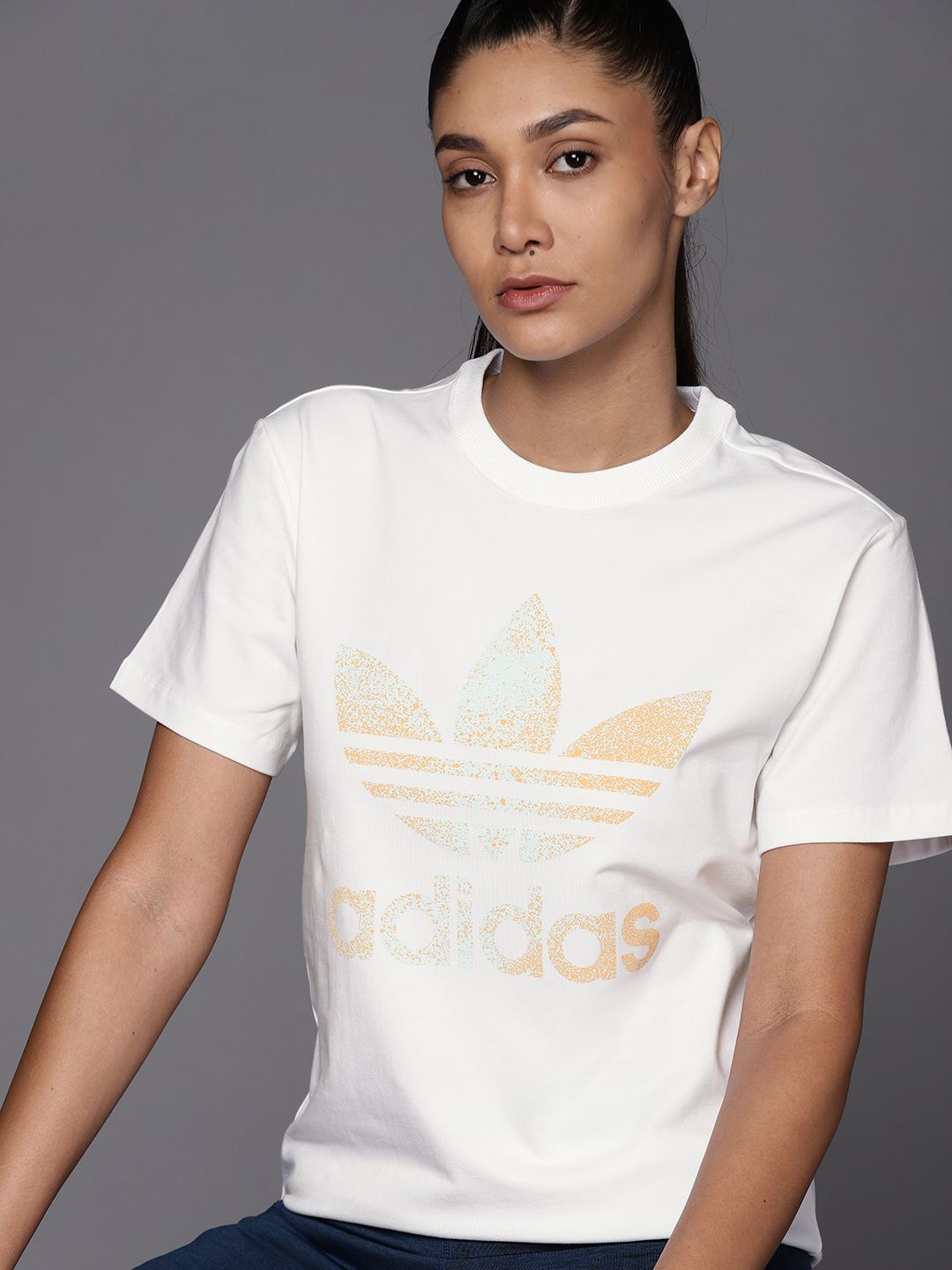 ADIDAS Originals Women White Trefoil Brand Logo Printed T-shirt Price in India