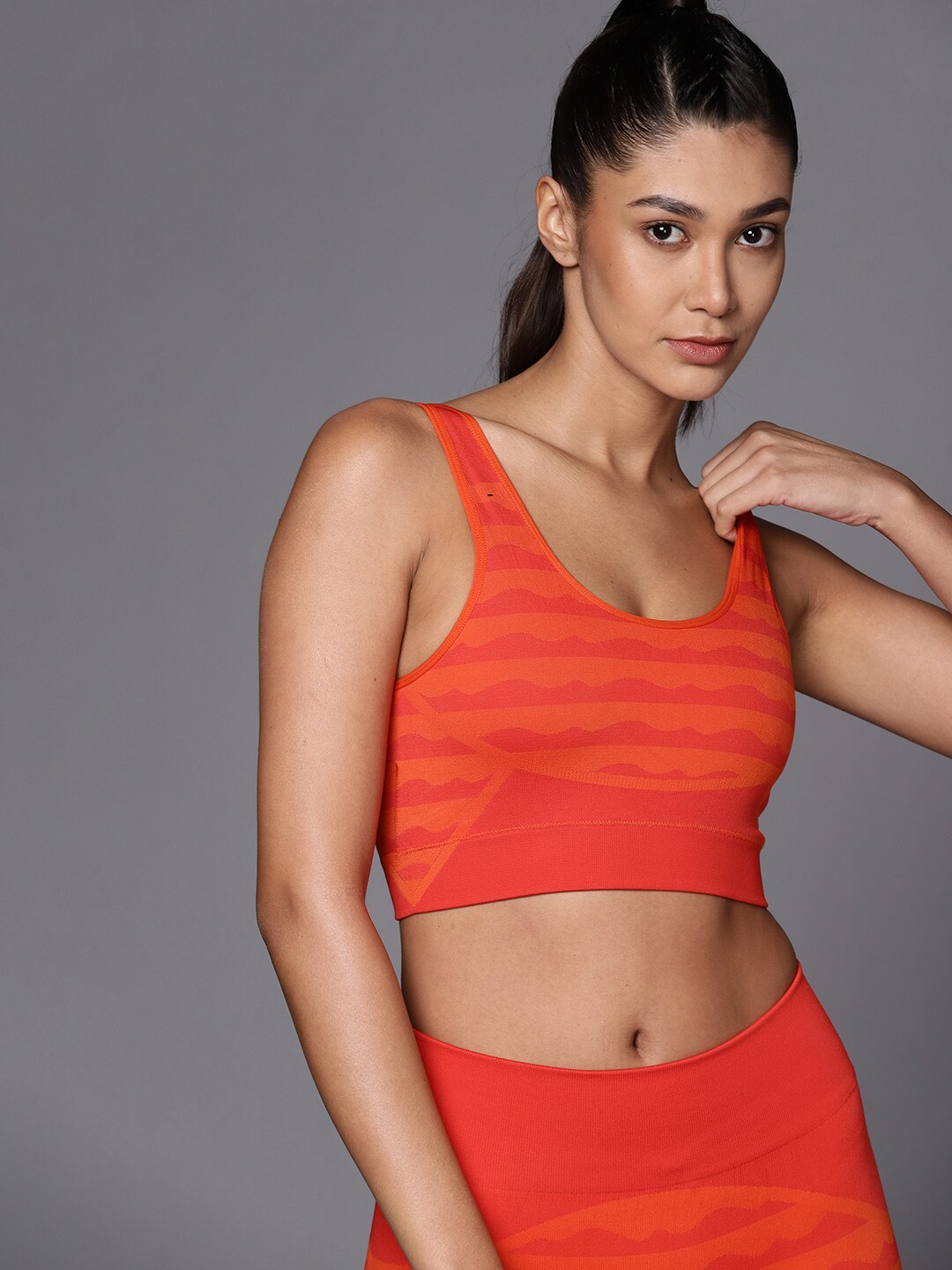 ADIDAS Orange & Red Abstract Print MMK Aeroknit Light-Support Training Sports Bra Price in India