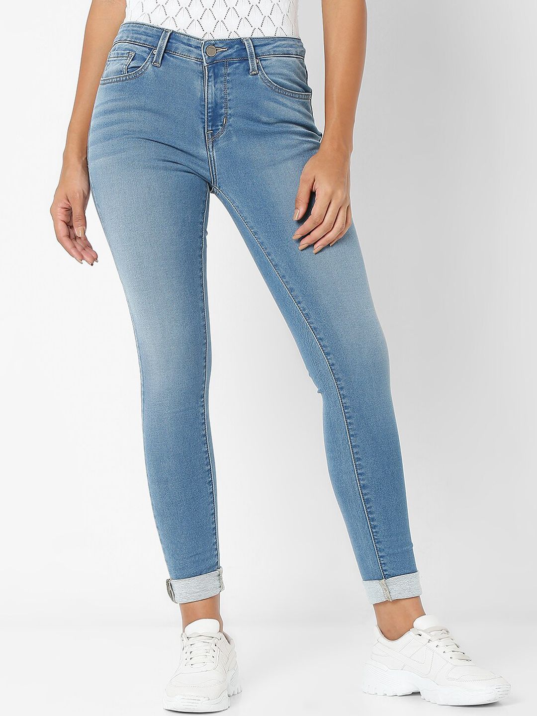 SPYKAR Women Blue Slim Fit Light Fade Jeans Price in India