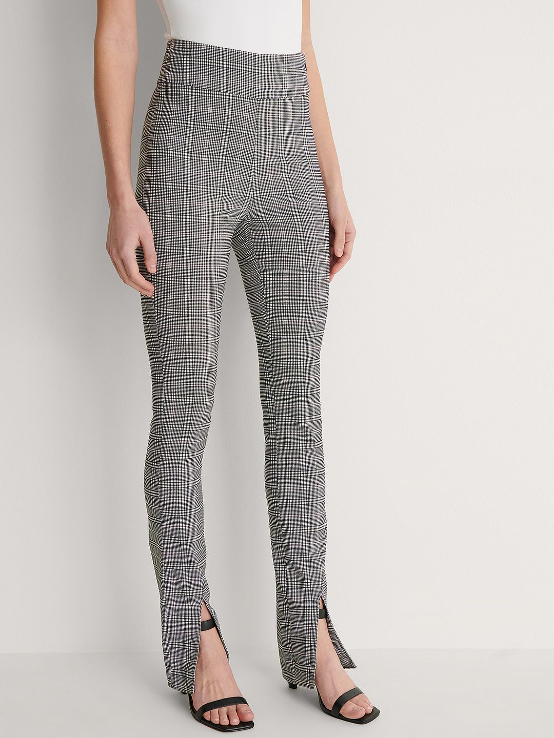 NA-KD Women Black Checked Slim Fit High-Rise Trousers Price in India