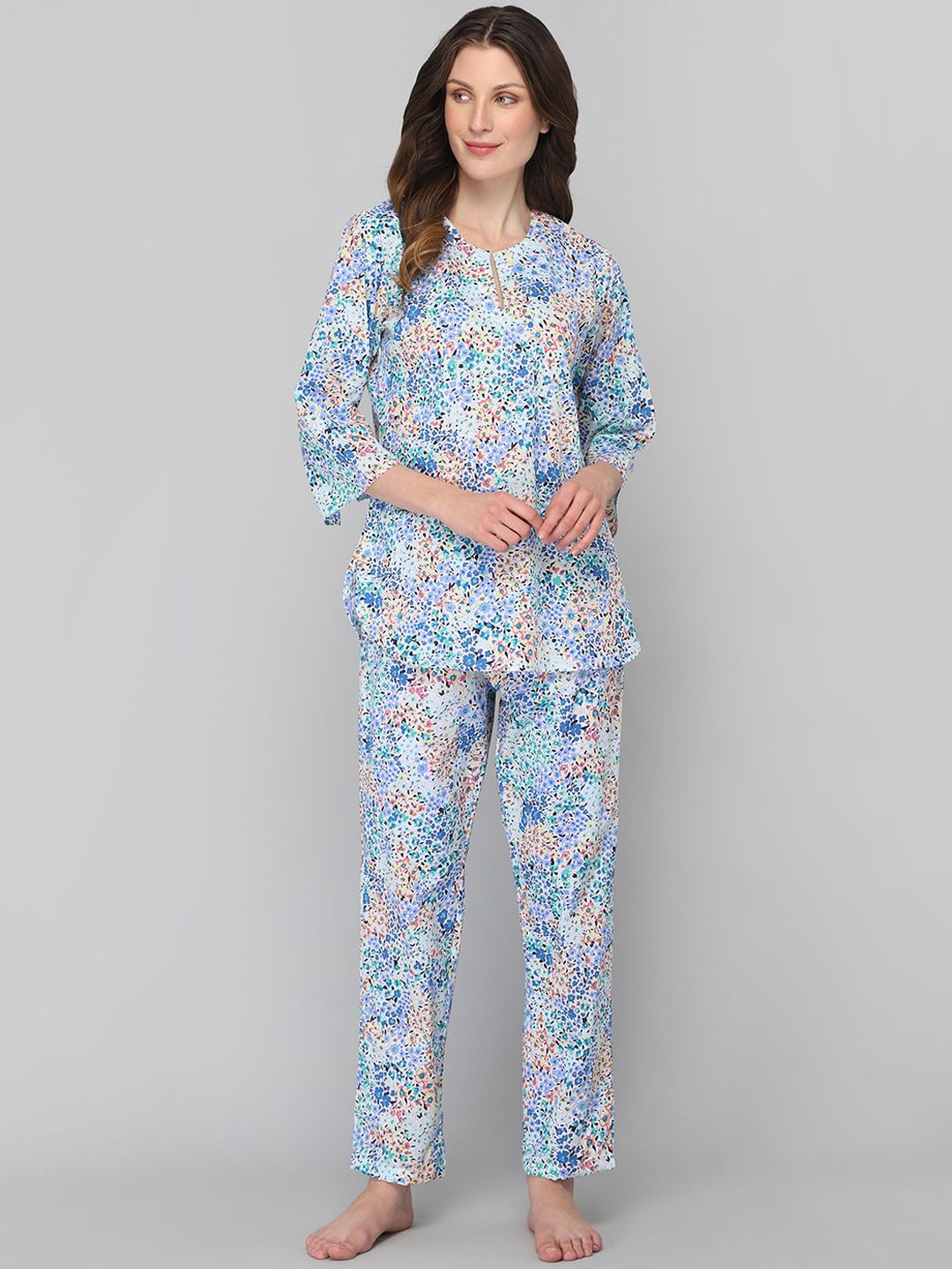 DRAPE IN VOGUE Women Off White & Blue Printed Night suit Price in India