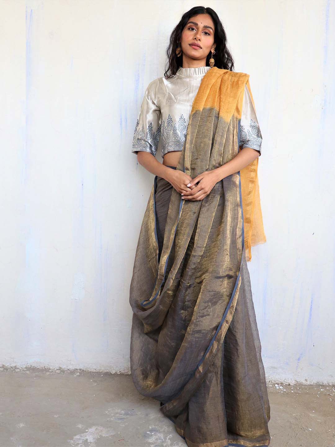 Chidiyaa Grey & Beige Colourblocked Zari Pure Linen Saree Price in India