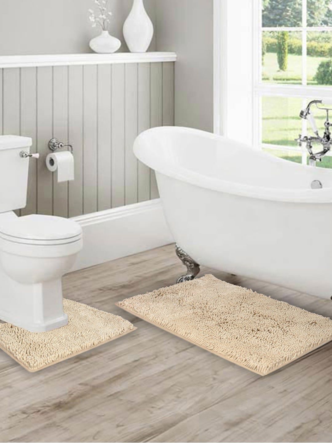 Lushomes Off-White Set of 2 Anti-Slip 2200 GSM Bath Rugs Price in India
