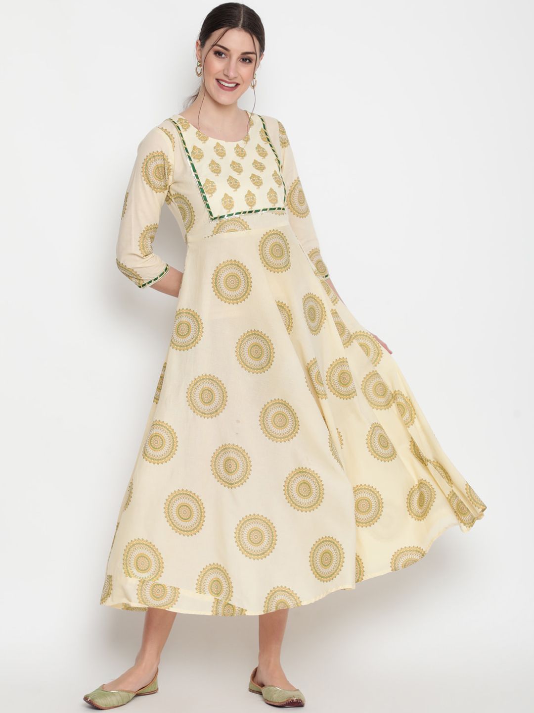 GLAM ROOTS Women Yellow Geometric Printed Gotta Patti Floral Anarkali Kurta Price in India