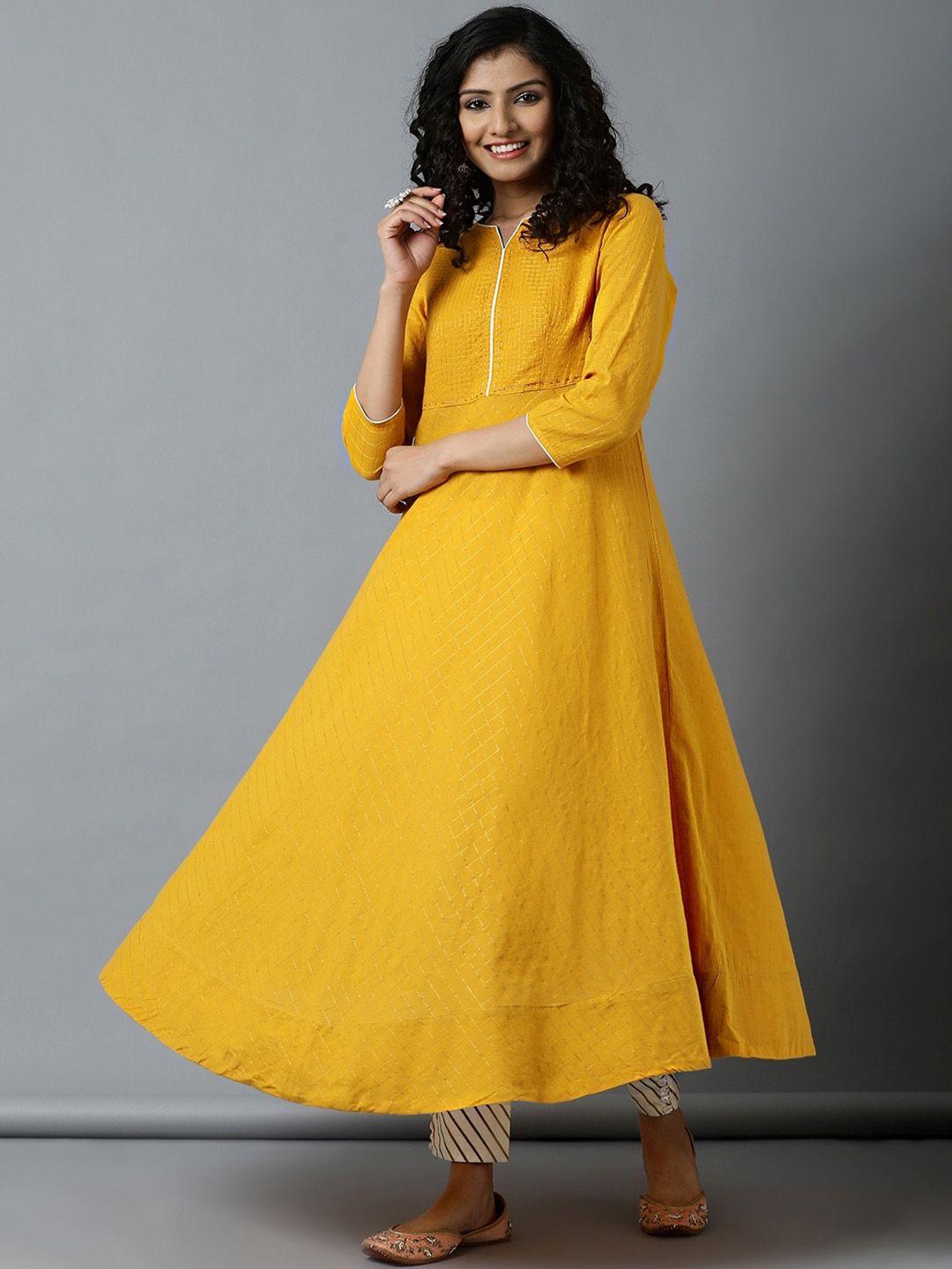 Indian Dobby Women Yellow Thread Work Dobby Handloom Anarkali Kurta Price in India