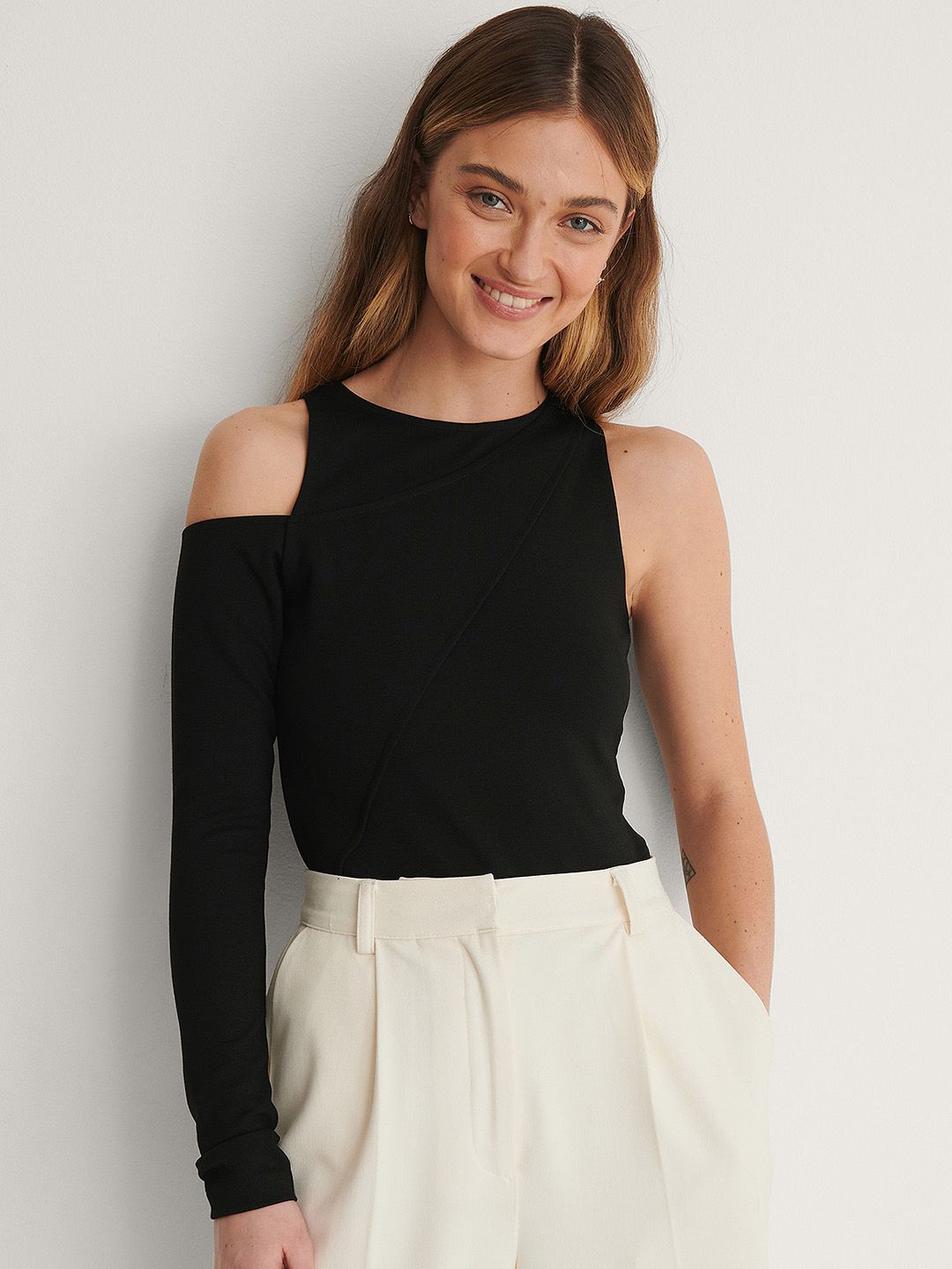NA-KD Women Black Solid Cold-Shoulder Sleeves Top