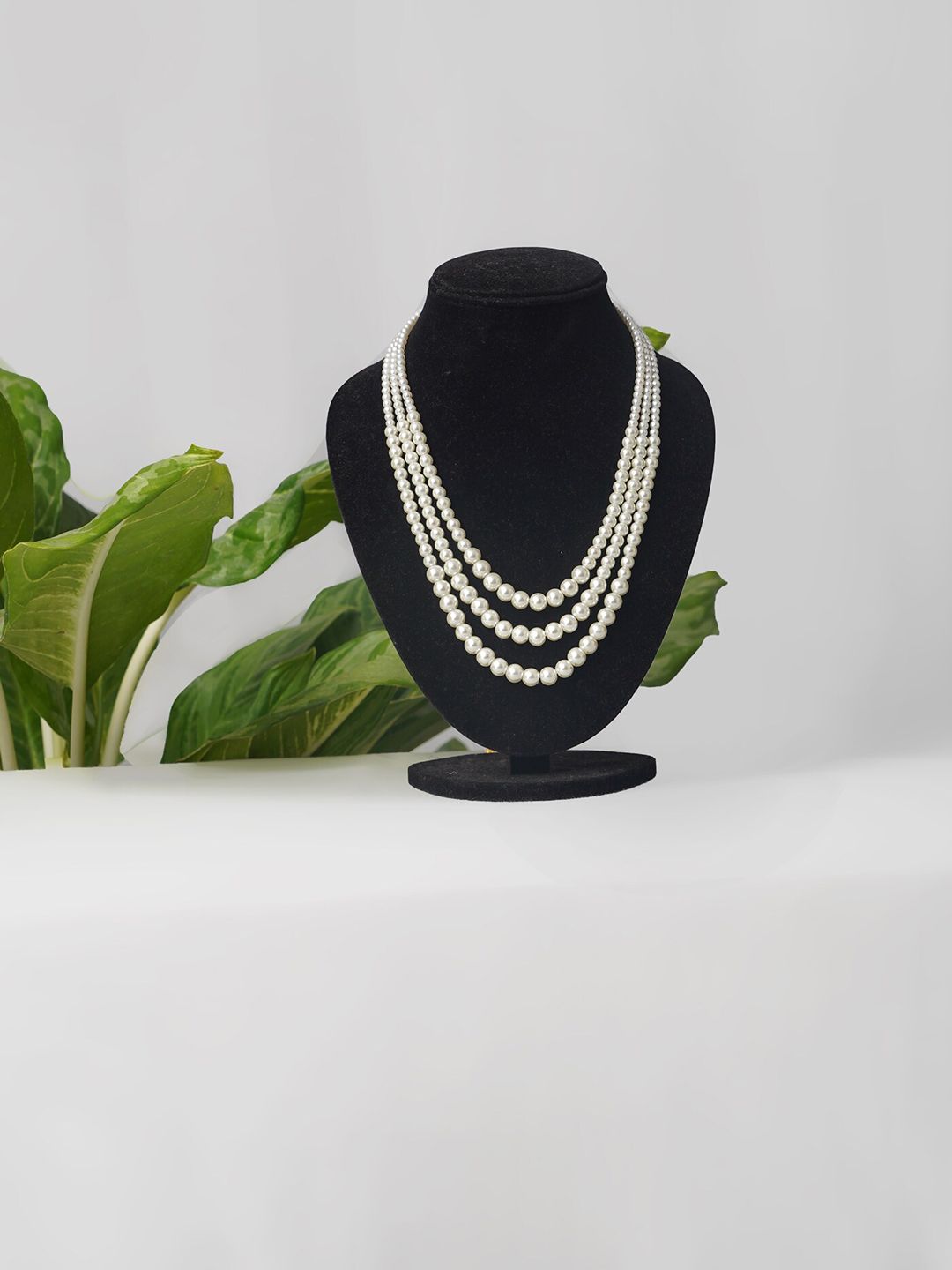 Unnati Silks White Beads Necklace Price in India