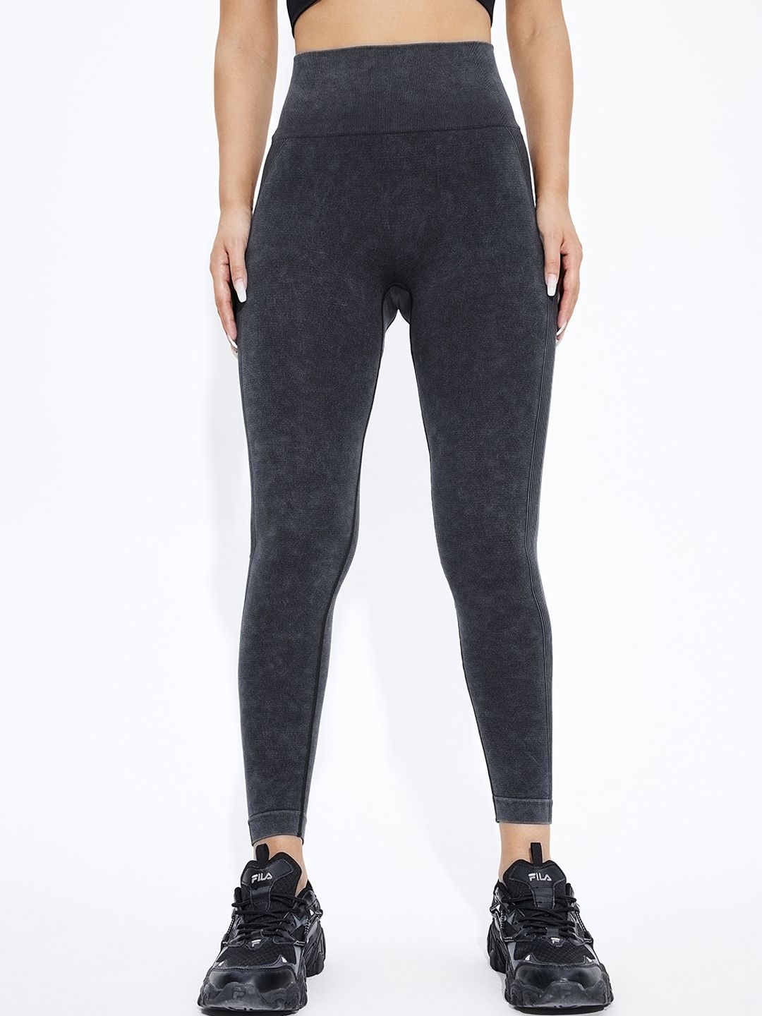 URBANIC Black Slim Fit Gym Tights Price in India