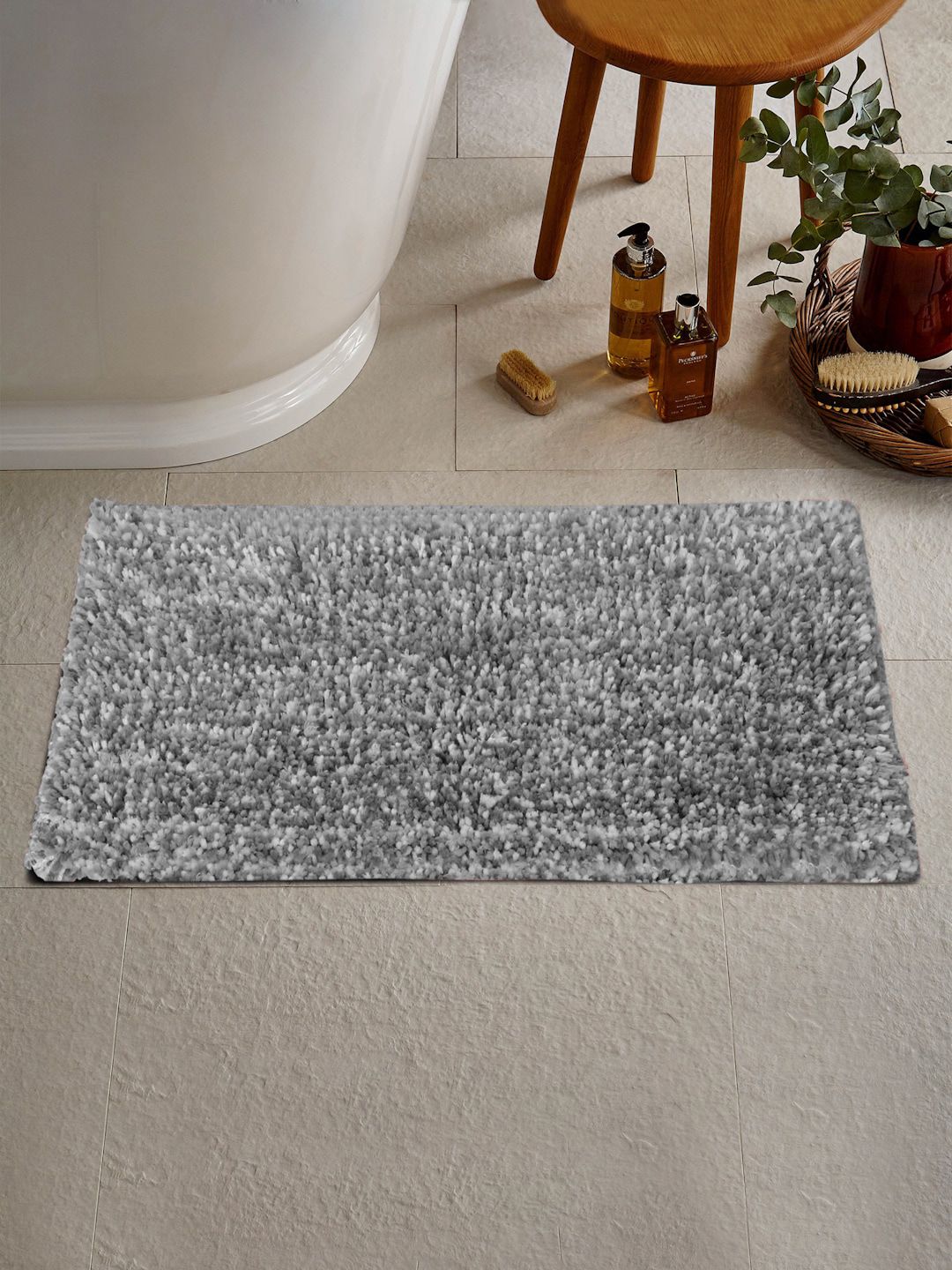 KLOTTHE Grey Woven-Design 2000 GSM Bath Rug Price in India