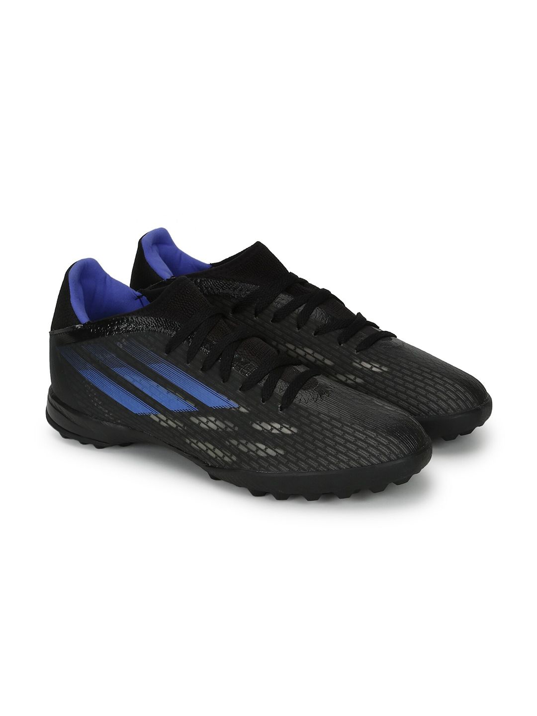 ADIDAS Unisex Black Sports Shoes Price in India