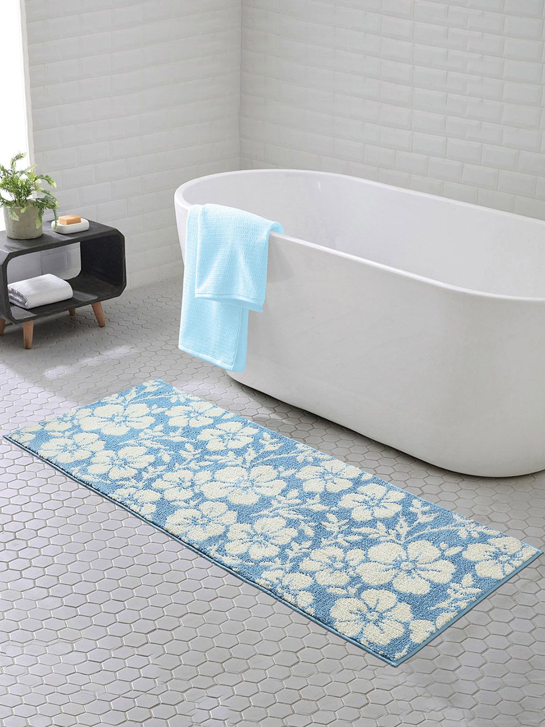 OBSESSIONS Blue & White Anti-Skid 1800 GSM Bath Rug Price in India