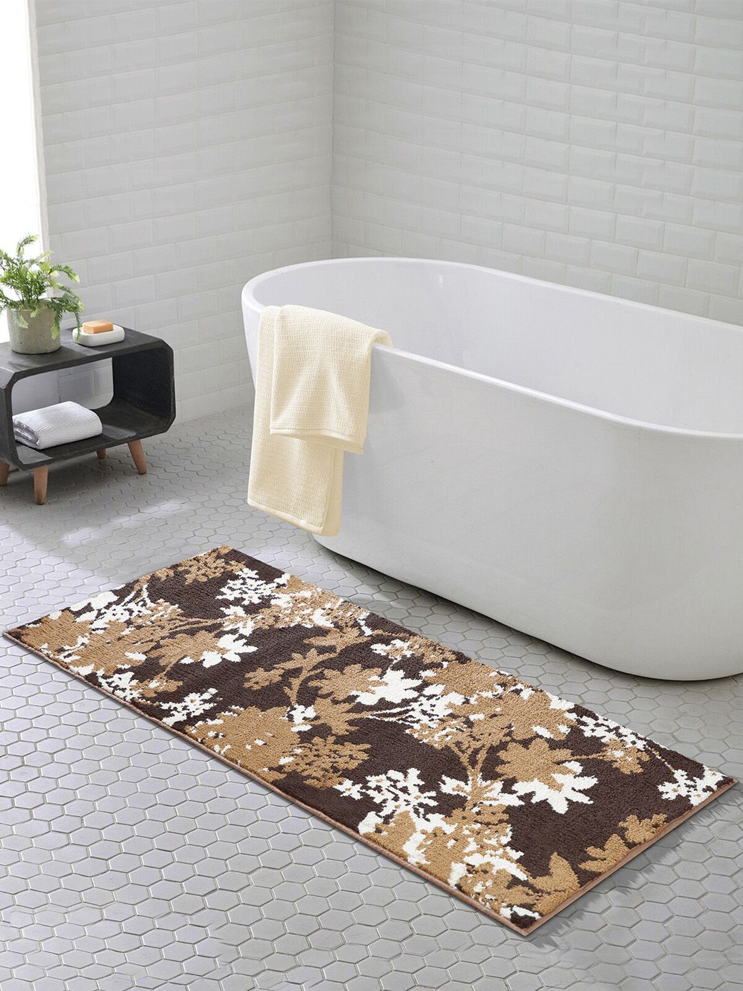 OBSESSIONS Brown Floral Patterned 1800 GSM Anti-Skid Bath Rug Price in India