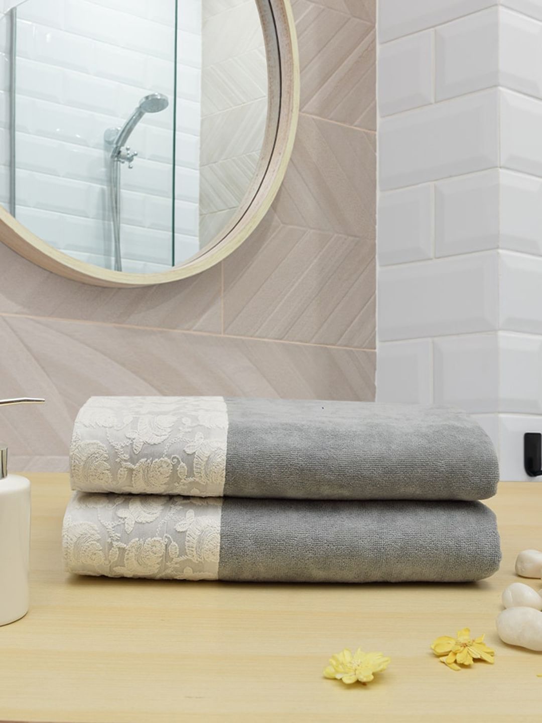 RANGOLI Set Of 2 Grey 450 GSM Bath Towels Price in India