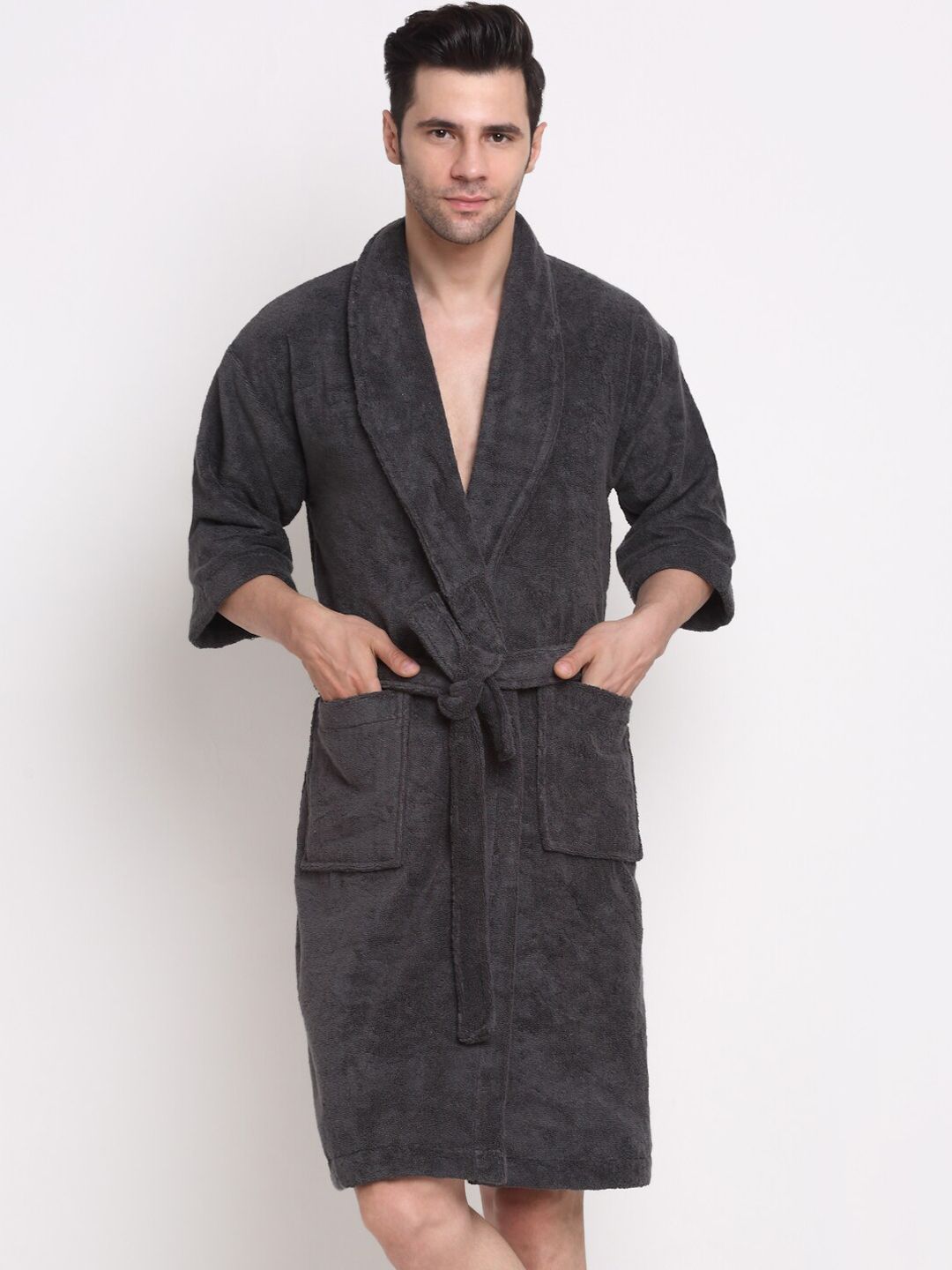 Trident Black Solid Bath Robe With Belt Price in India