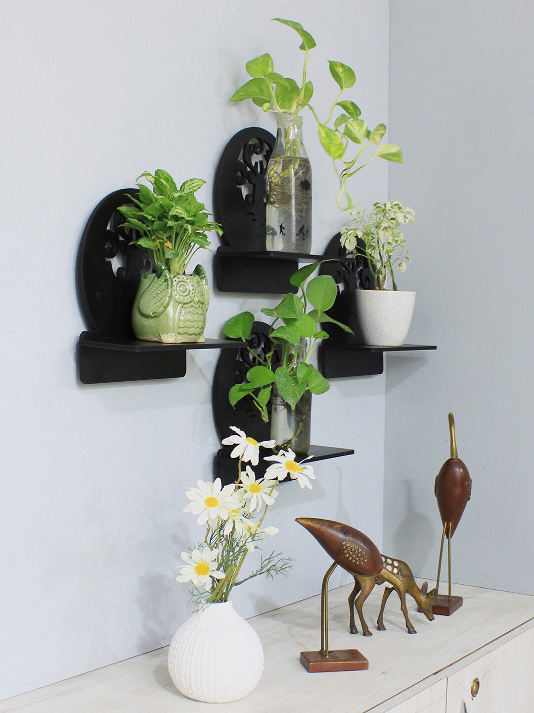 RANDOM Set Of 4 Black Solid Planter Stand Price in India
