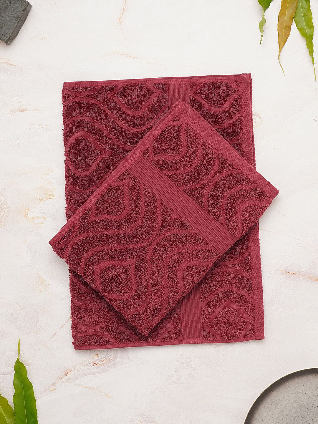 SPACES Maroon Printed Pure Cotton 550 GSM Hand Towel Price in India
