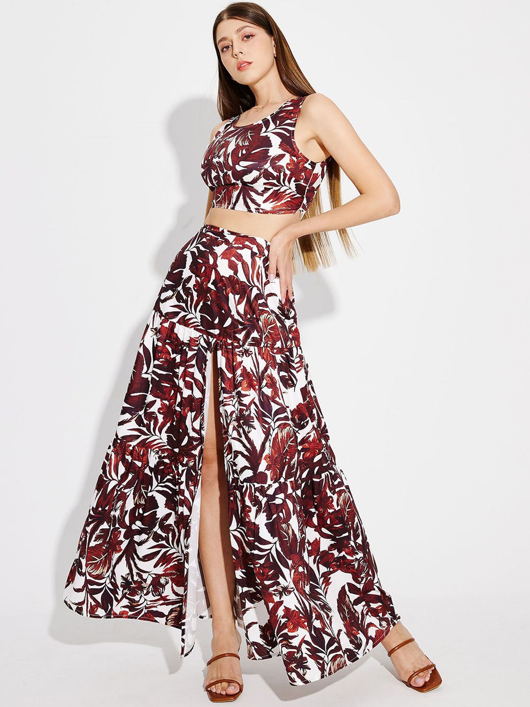URBANIC Women White & Brown Printed Co-Ords