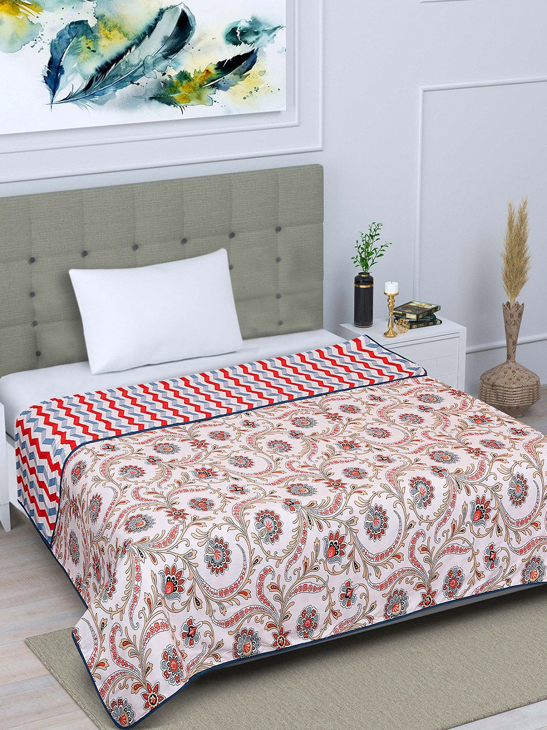 ROMEE Cream-Coloured & Red Printed AC Room 300 GSM Reversible Single Bed Dohar Price in India