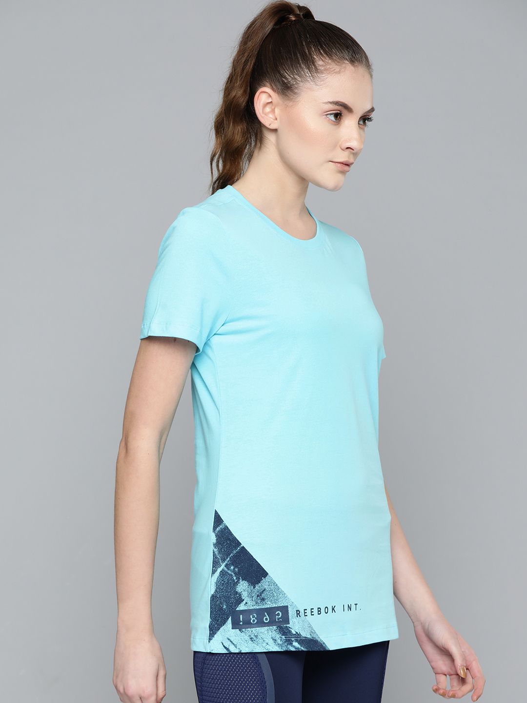 Reebok Women Blue Workout Graphic Pure Cotton T-shirt Price in India